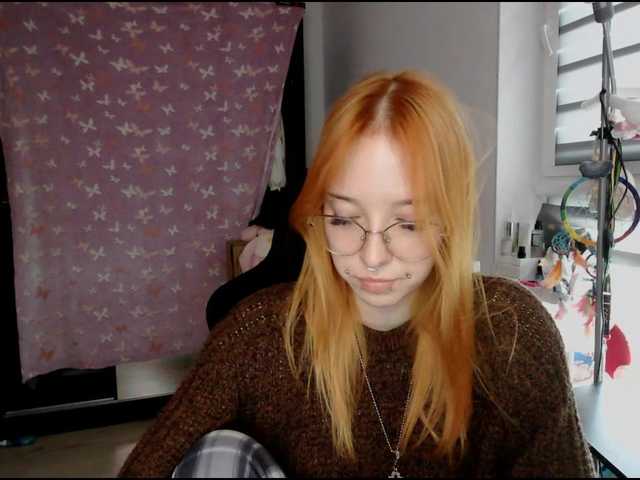 foxSonya live cam on BongaCams
