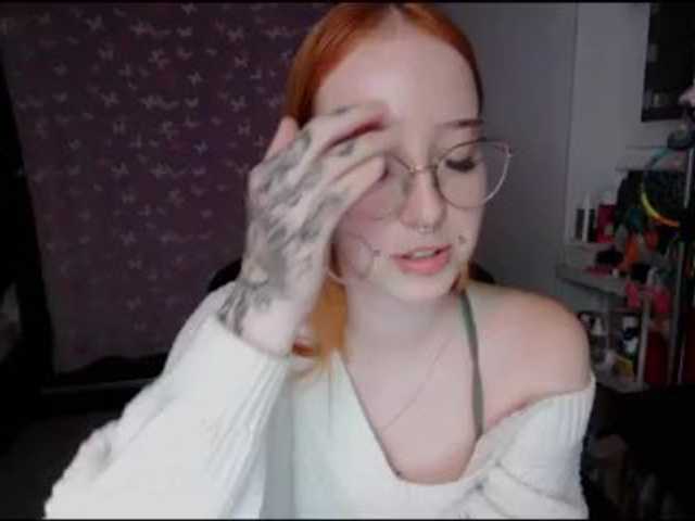 foxSonya live cam on BongaCams