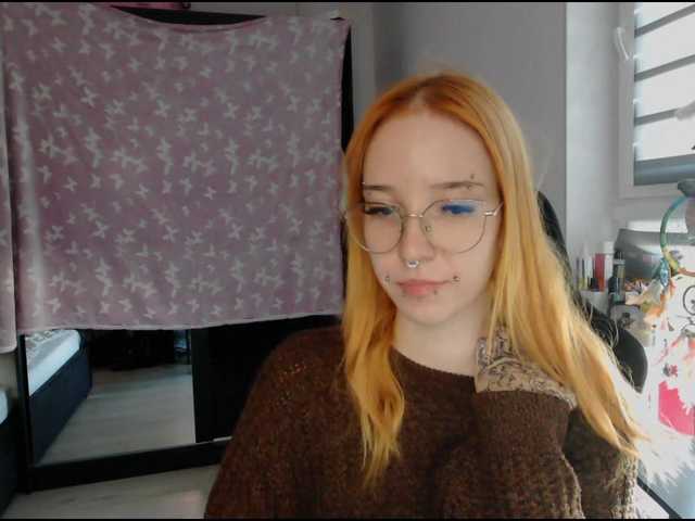 foxSonya live cam on BongaCams
