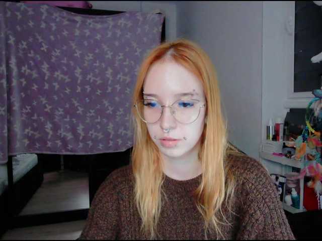 foxSonya live cam on BongaCams
