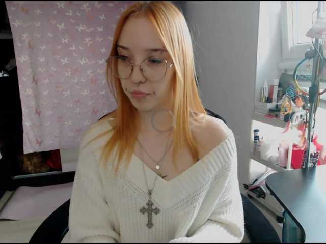 foxSonya live cam on BongaCams