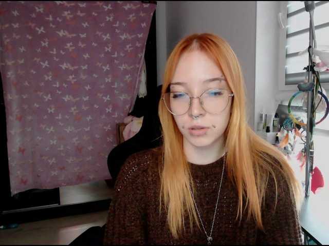foxSonya live cam on BongaCams
