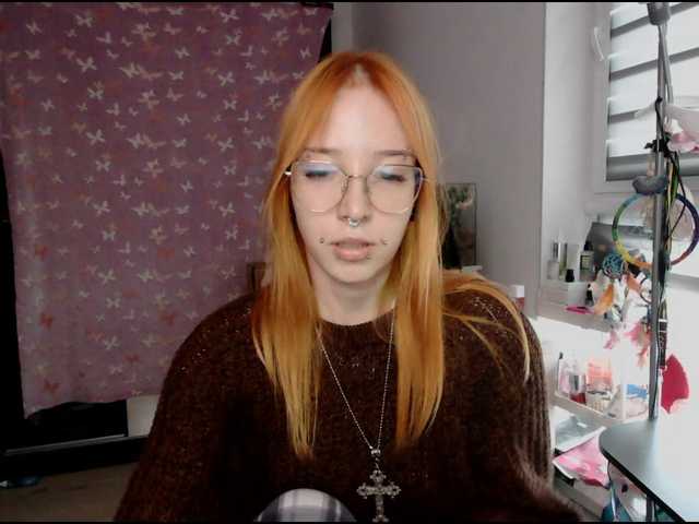 foxSonya live cam on BongaCams