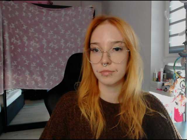 foxSonya live cam on BongaCams