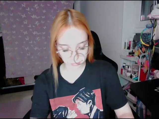 foxSonya live cam on BongaCams