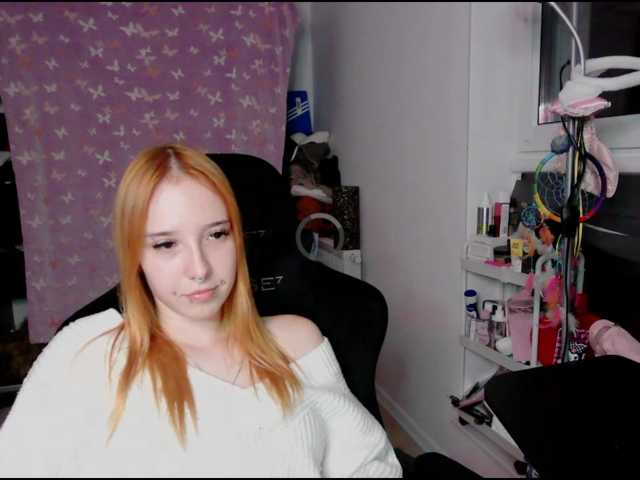 foxSonya live cam on BongaCams