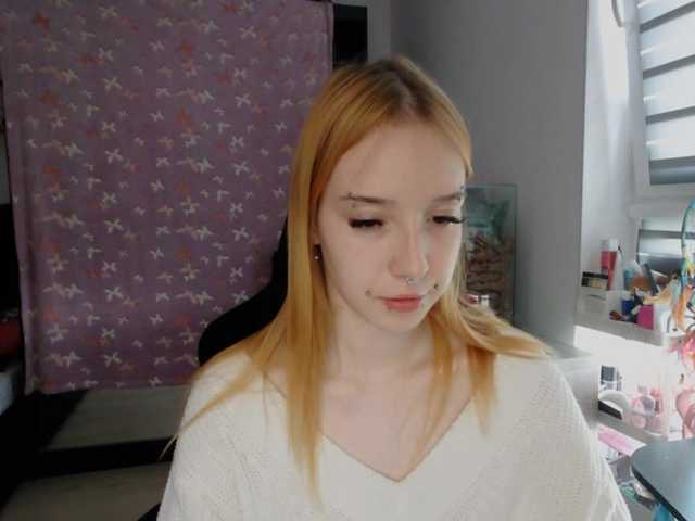 foxSonya live cam on BongaCams