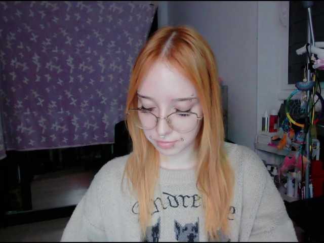 foxSonya live cam on BongaCams