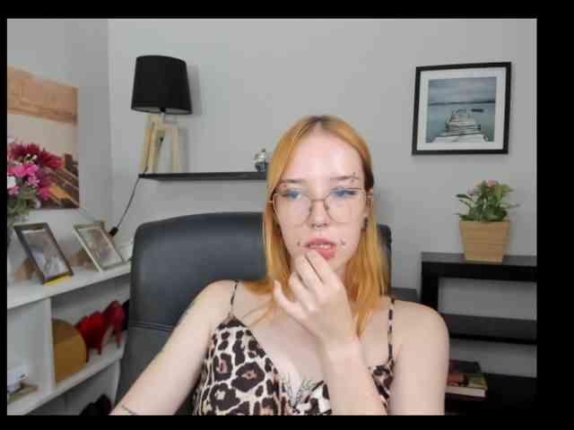 foxSonya Live Webcam on BongaCams