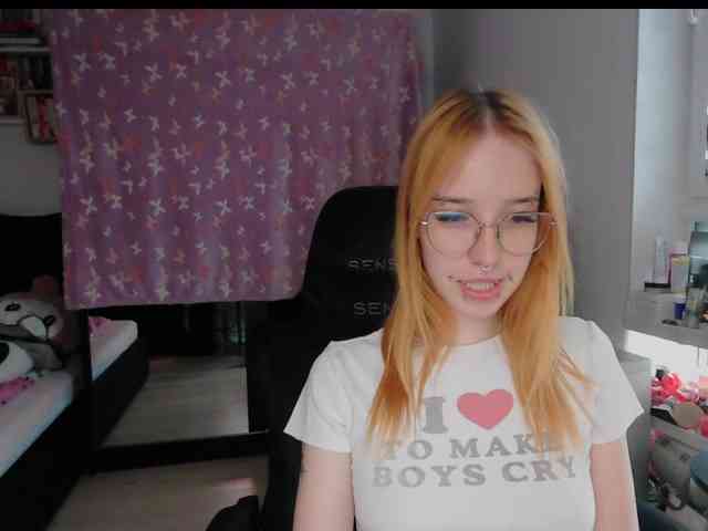foxSonya webcam