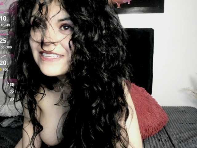 scarlett-wOlf live cam on BongaCams
