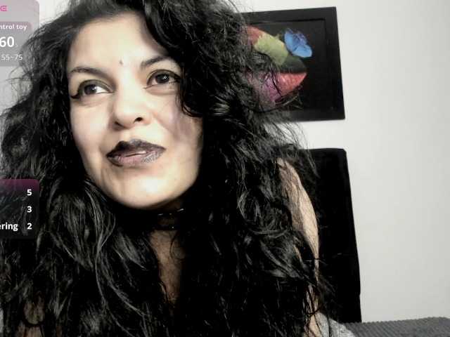 scarlett-wOlf live cam on BongaCams