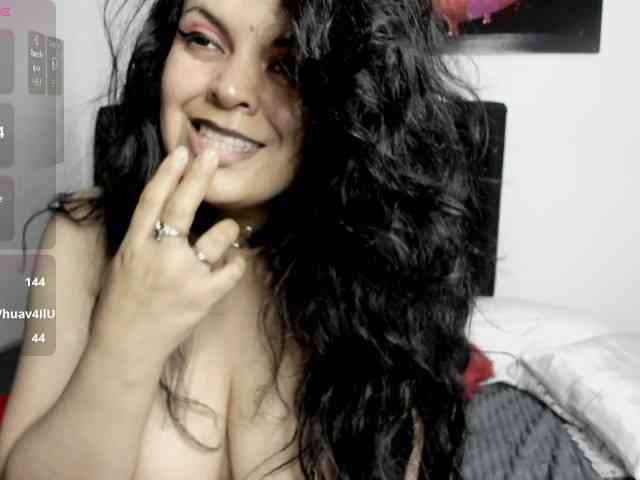 scarlett-wOlf webcam