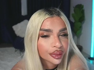 ChrystalCade Porn Show