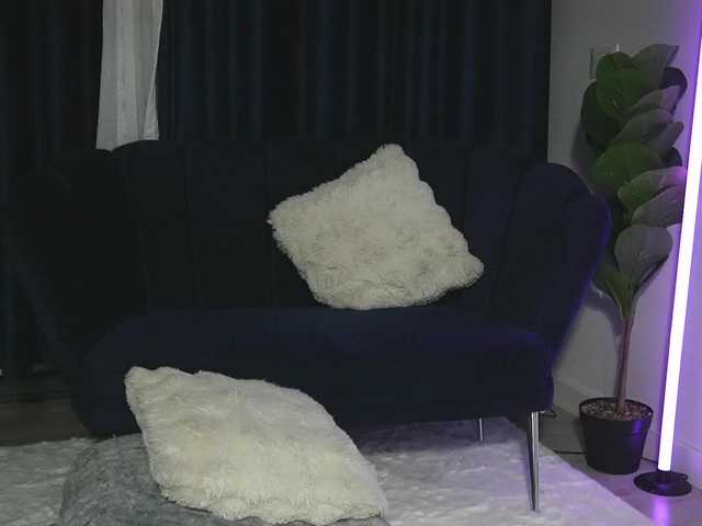 ChrystalCade live cam on BongaCams