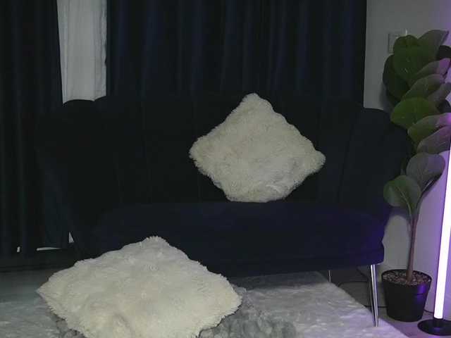 ChrystalCade live cam on BongaCams