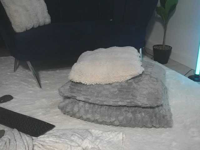 ChrystalCade live cam on BongaCams