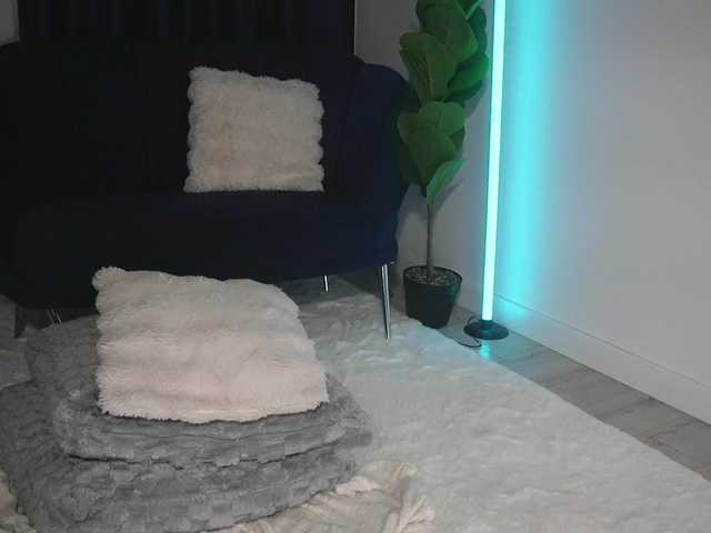 ChrystalCade live cam on BongaCams