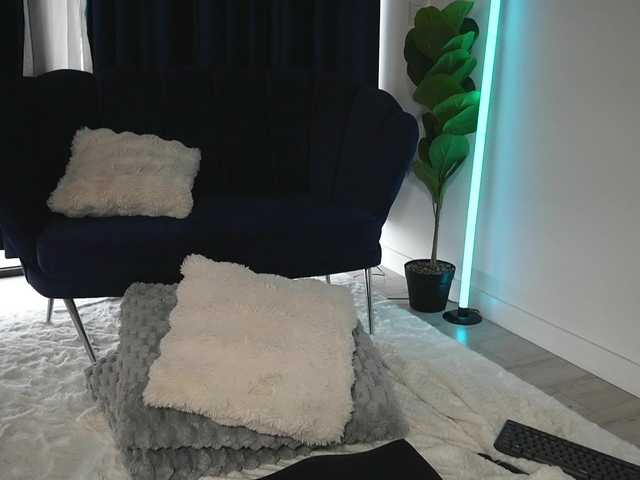 ChrystalCade live cam on BongaCams