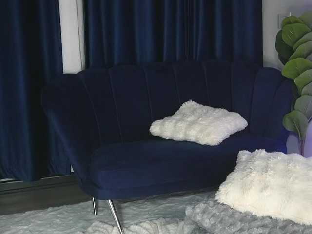 ChrystalCade live cam on BongaCams