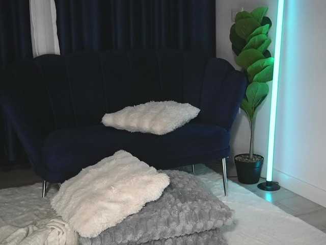 ChrystalCade live cam on BongaCams