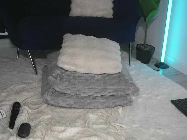 ChrystalCade live cam on BongaCams