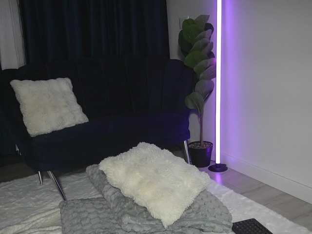 ChrystalCade live cam on BongaCams