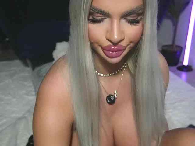 ChrystalCade Sex Cam Show