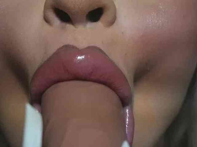 ChrystalCade Sex Cam Show