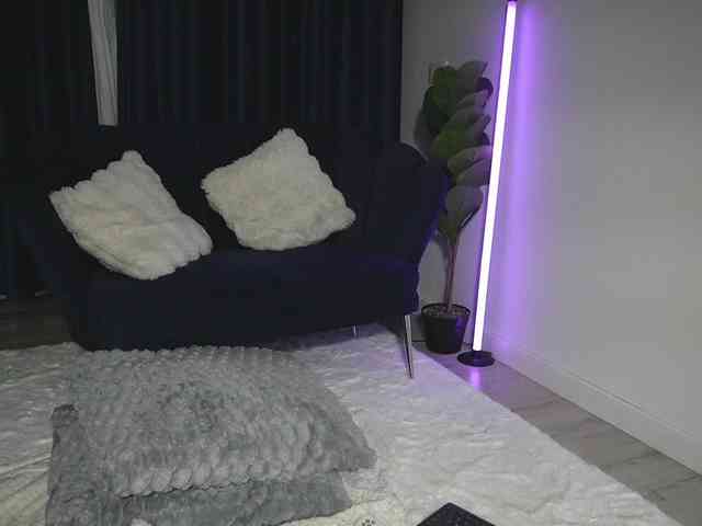 ChrystalCade webcam