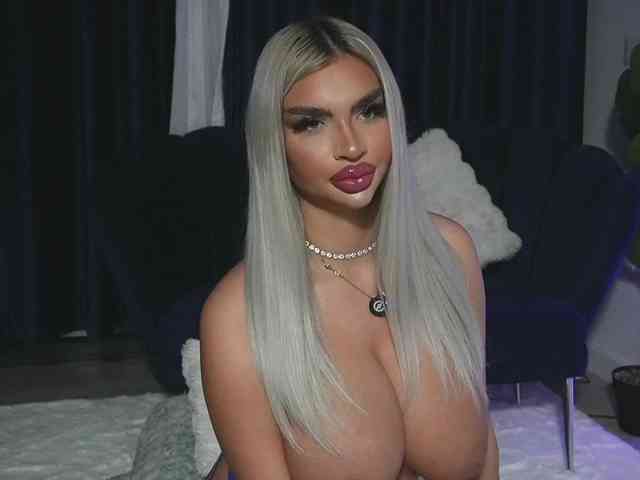 ChrystalCade Sex Cam Show