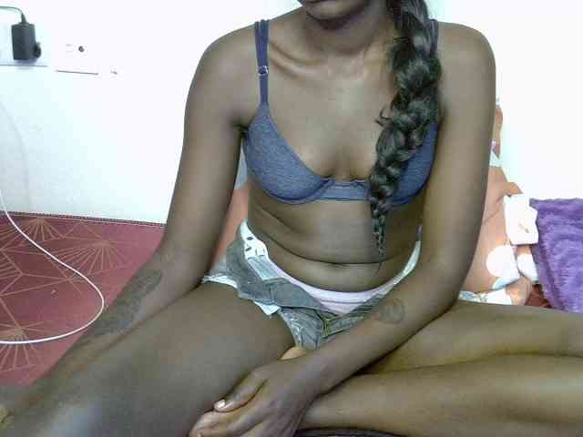 Honeyyx123 webcam