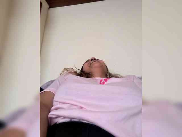 victoriafloyd1 webcam