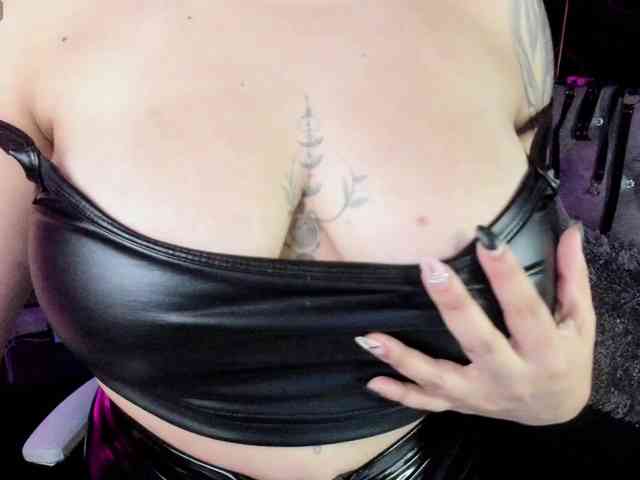 victoriafloyd1 webcam