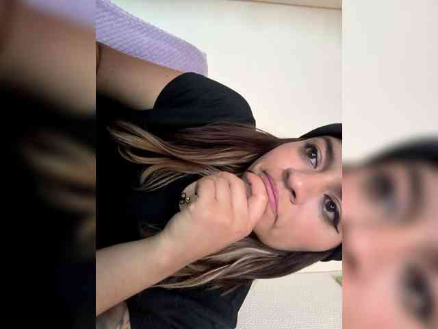 victoriafloyd1 webcam