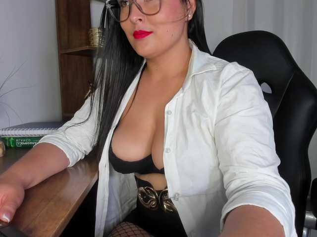 aslii-smith live cam on BongaCams