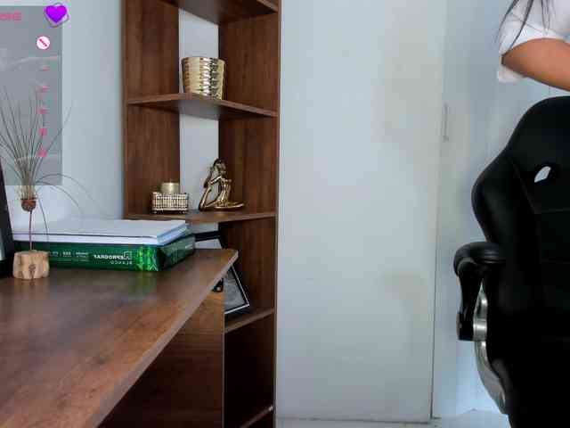 Aslii-smith webcam