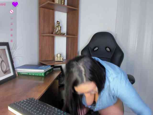 Aslii-smith webcam