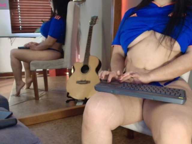 Taliapeach live cam on BongaCams