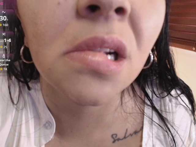 Taliapeach live cam on BongaCams