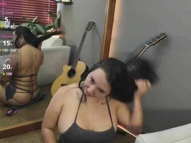 Taliapeach webcam