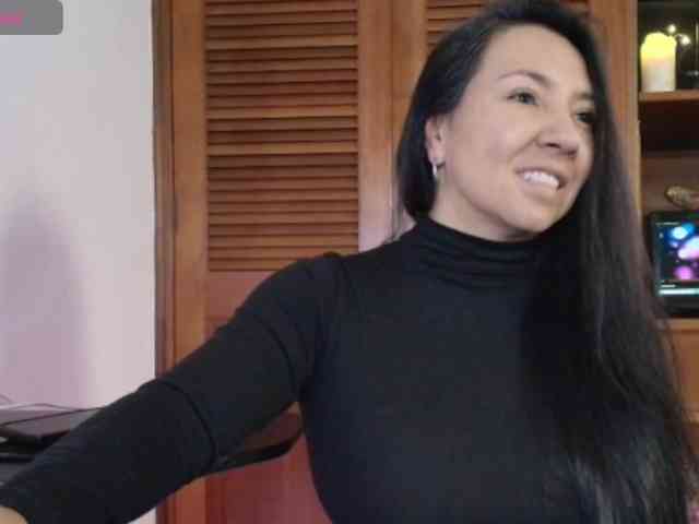 Taliapeach webcam