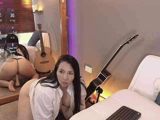 Taliapeach webcam