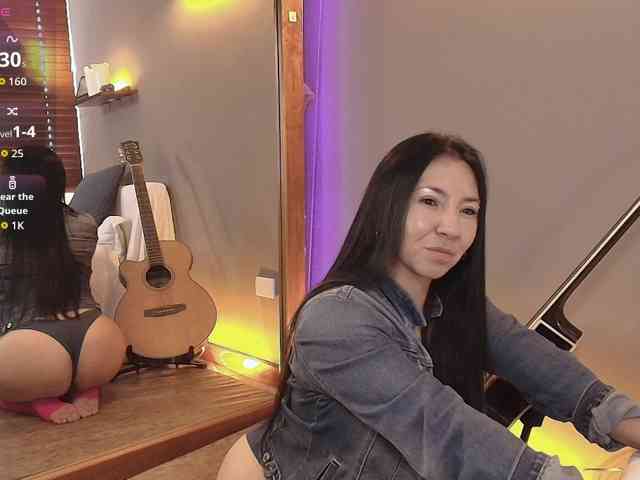 Taliapeach webcam