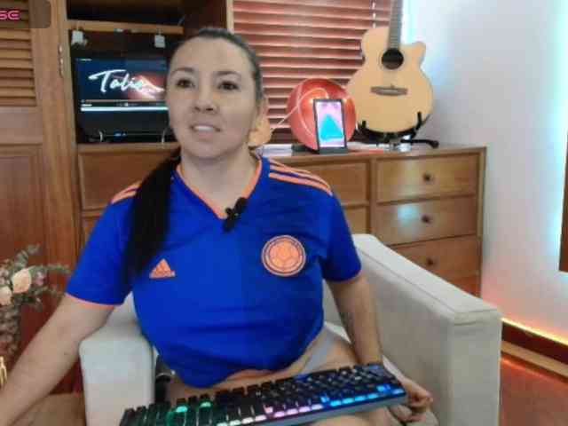 Taliapeach webcam