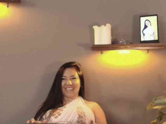 Taliapeach webcam