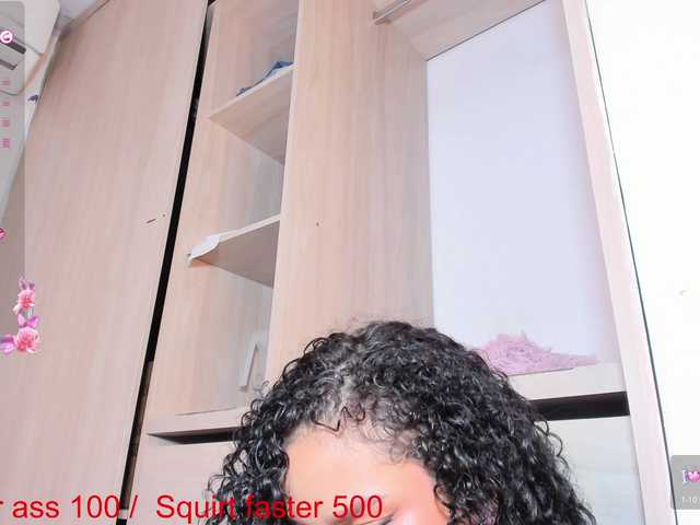 SSWEETSIINNN1 live cam on BongaCams