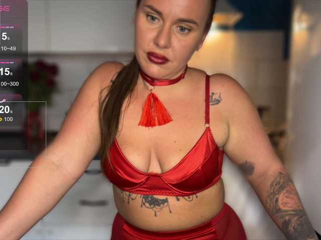 miss-christine live cam on BongaCams