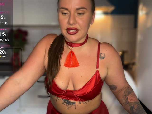 miss-christine live cam on BongaCams