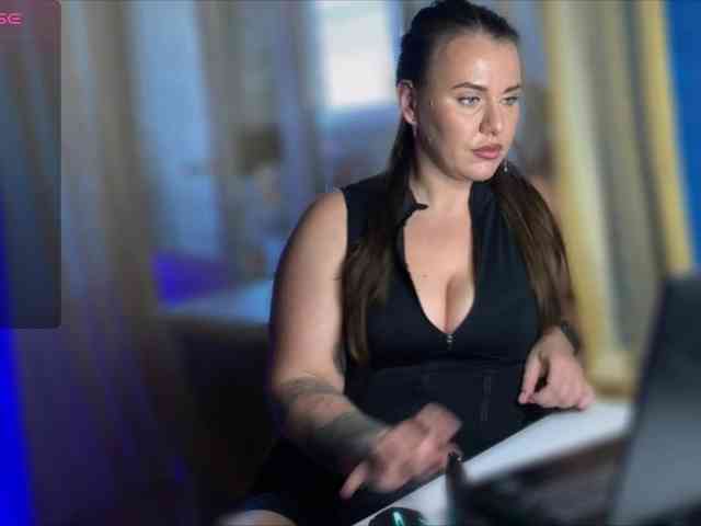 miss-christine webcam